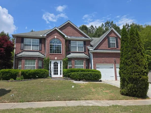 743 Pine Bark Rd, Stone Mountain, GA 30087
