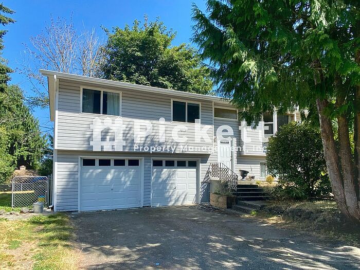1st image of 7038 Corfu Blvd NE