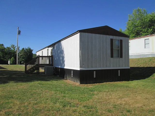 25 Old Halifax Rd — Photo 13