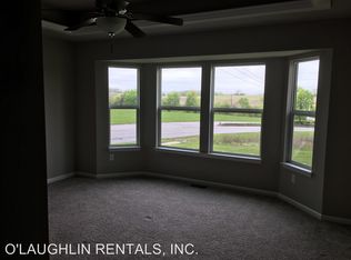 9450 N Amoret Ave #9450 N, Kansas City, MO 64154