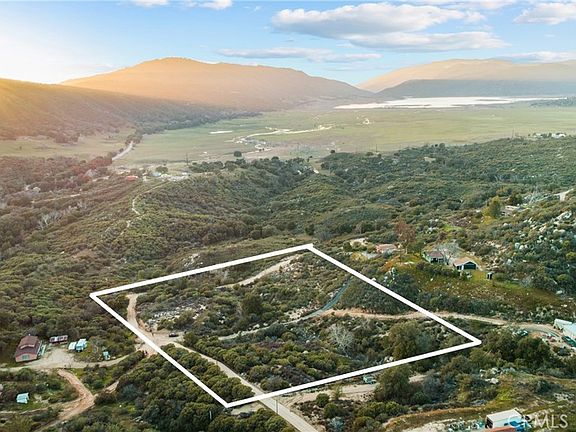 2nd image of 493 Old Gold Mine Rd