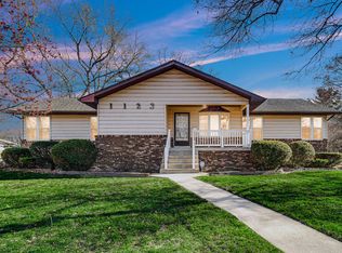 1123 E Miller St, Griffith, IN 46319