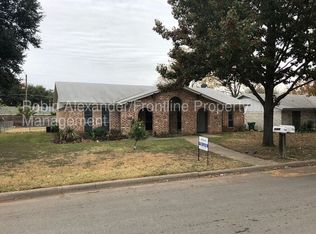 7724 Mary Dr, North Richland Hills, TX 76180