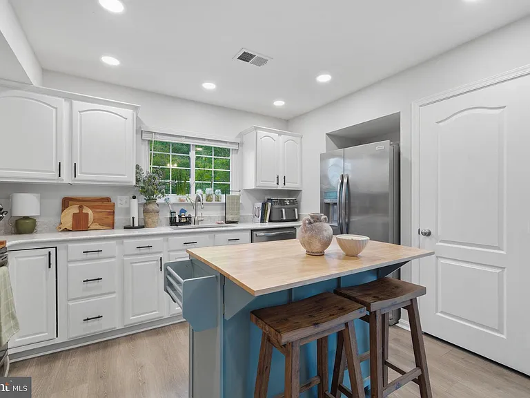 11431 Westmont Ct — Photo 43