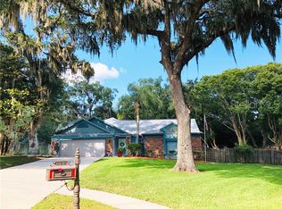 573 Channel Ct, Palm Harbor, FL 34684