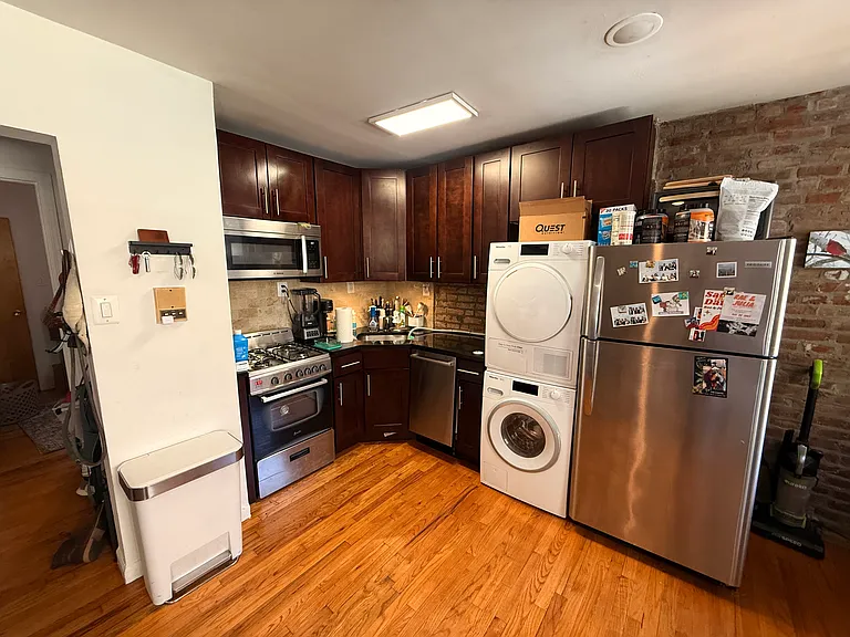 144 E 74th St #4F — Photo 3