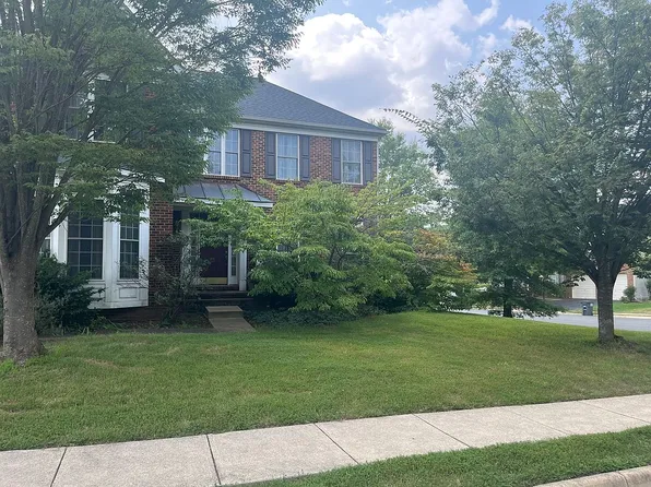 25737 Celbridge Way, Chantilly, VA 20152