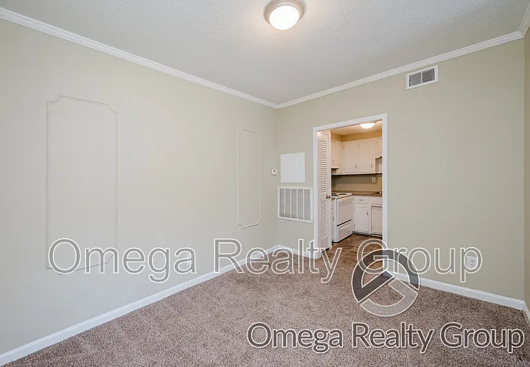 2262 Chapel Hill Rd — Photo 13