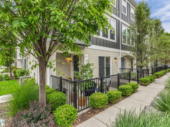 5626 S Justice Howe Ln E #1, Salt Lake City, UT 84107