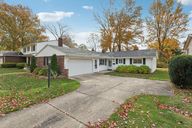 Mitchell Dr-S0411-004.jpg