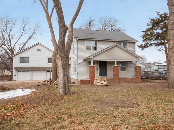 1821 S Hillside St #1823, Wichita, KS 67211