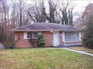 5th image of 127 Mary Miles Dr