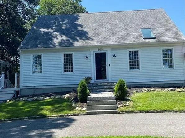 108 Quincy Ave, Marshfield, MA 02050