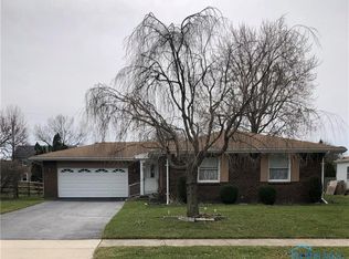 6733 Sue Ln, Maumee, OH 43537