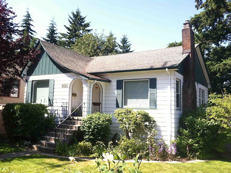 2nd image of 9025 8th Ave NE