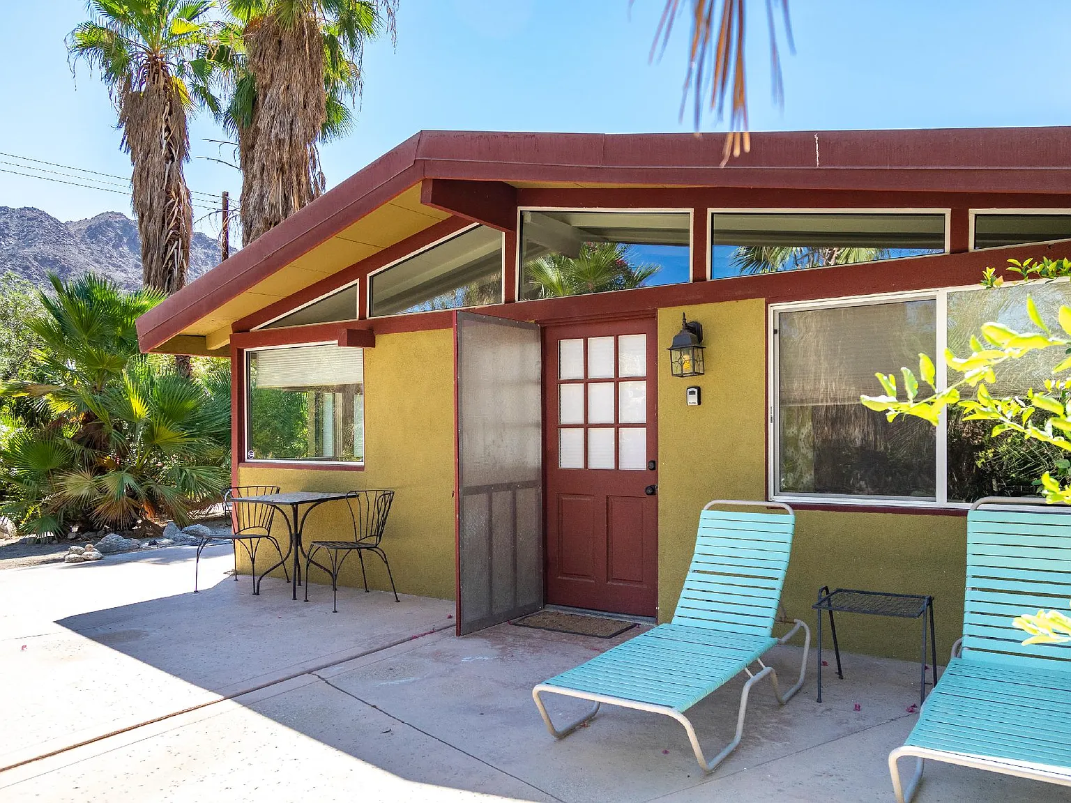 2 bed, $4,770 — Photo 2