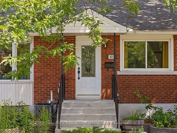 5th image of 881 Blair Rd