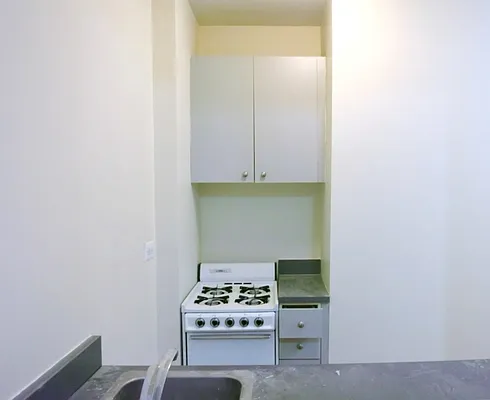 Rented by Botensten Properties International | media 31