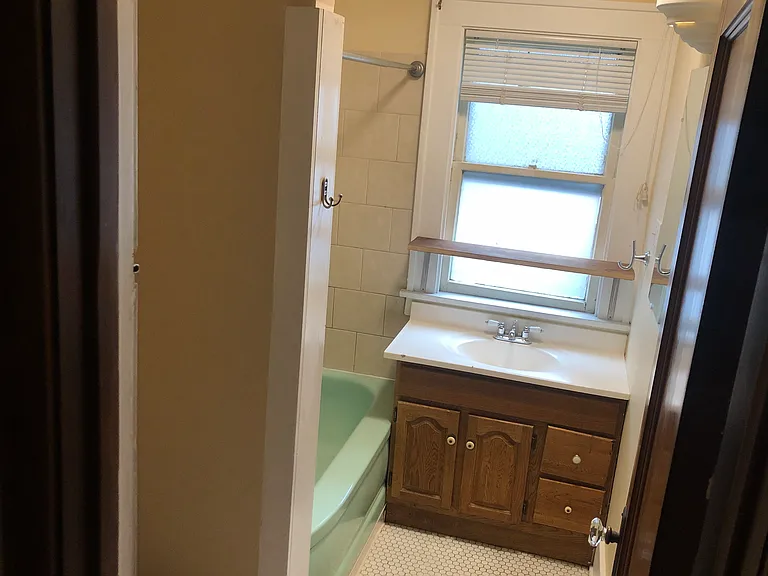 106 Genesee Park Blvd #A — Photo 9