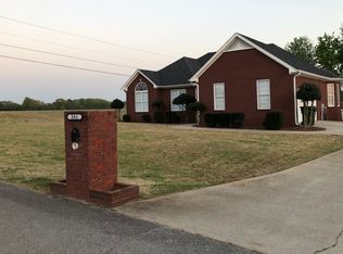 241 McKinney Dr, Tuscumbia, AL 35674