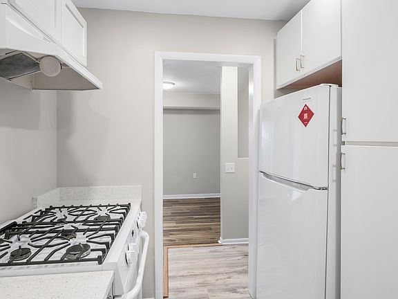 Kitchen Alt2