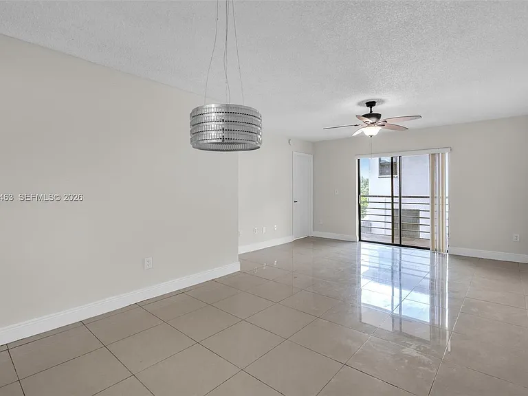 841 NE 207th Ln #3201 — Photo 7