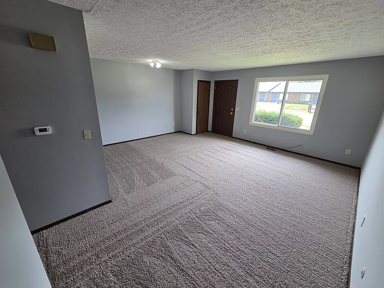 1172 Redbluff Dr #C — Photo 1