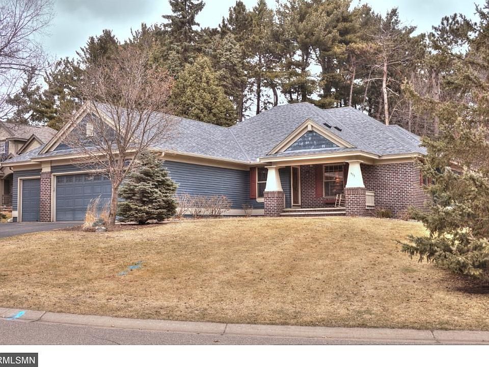 1st image of 433 Vadnais Lake Dr