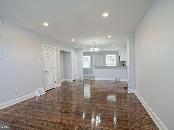 4th image of 6427 Belfield Ave
