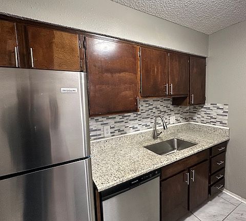 3rd image of 401 12th Ave SE APT 248