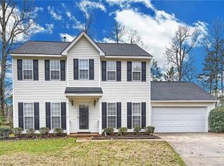 11825 Golden Maple Ln, Charlotte, NC 28215