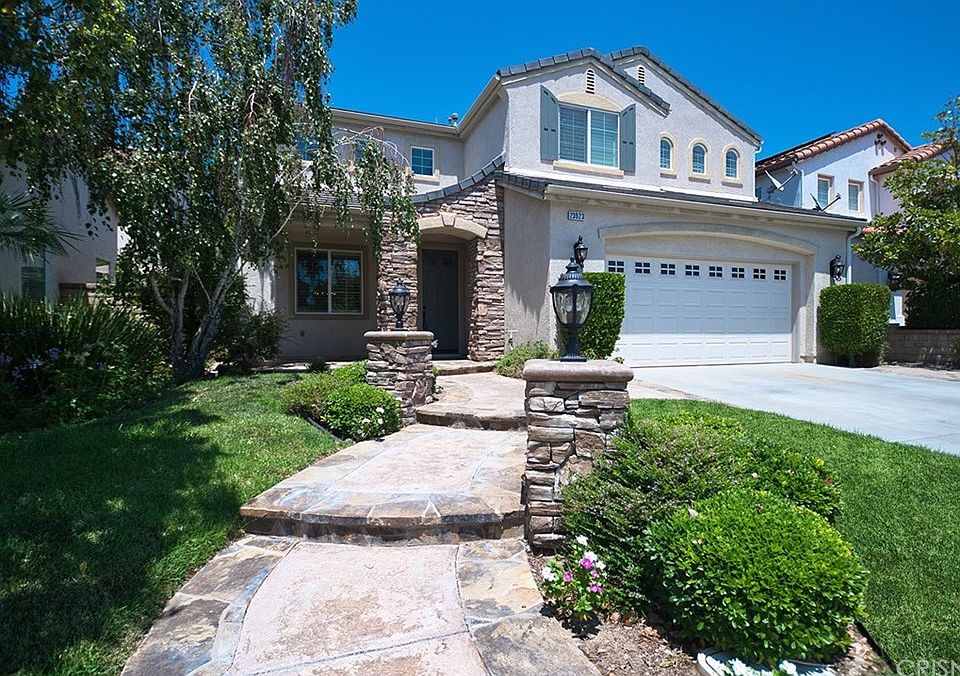 1st image of 23923 Rustico Ct