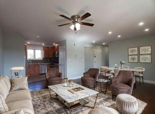 20-04 49th St #2F, Astoria, NY 11105