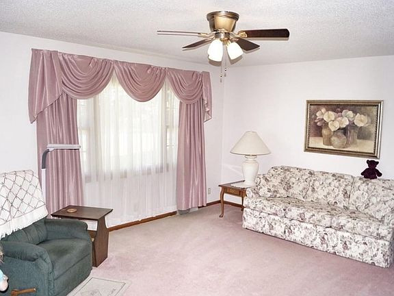 3rd image of 17842 Cradler Turner Rd