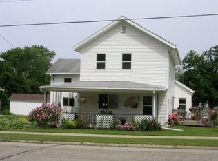 230 S Main St, Oregon, WI 53575