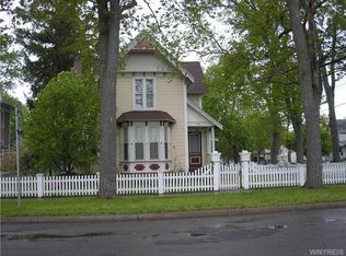 329 East Ave, Lockport, NY