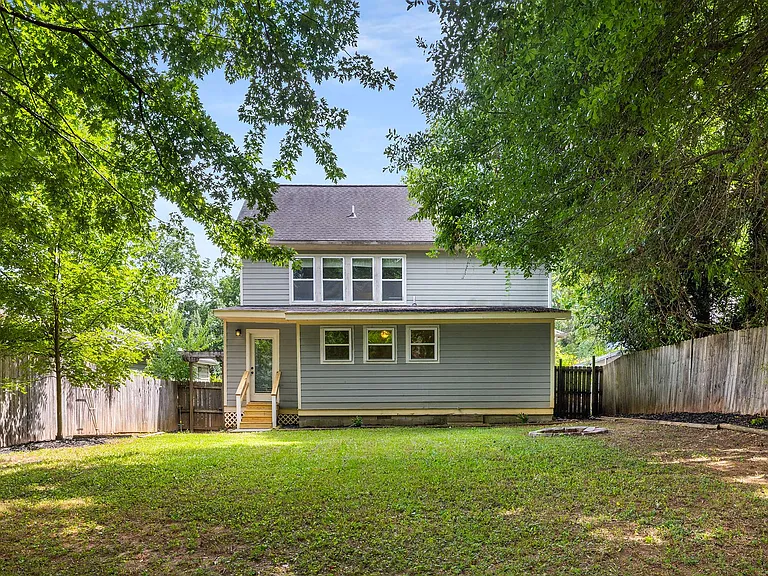 1134 Knott St SE — Photo 21