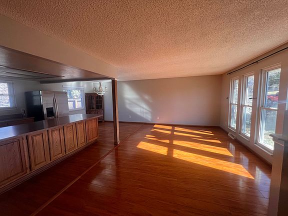 4th image of 8633 E Saratoga Pl