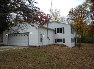 400 Iroquois St, Schererville, IN 46375