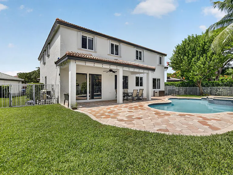 3701 Condor Ct — Photo 30