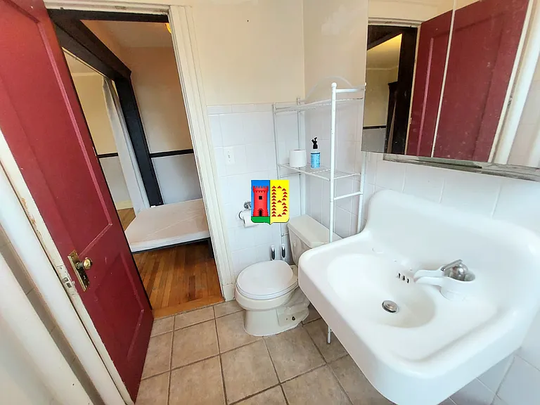 28 Quint Ave #35B — Photo 11