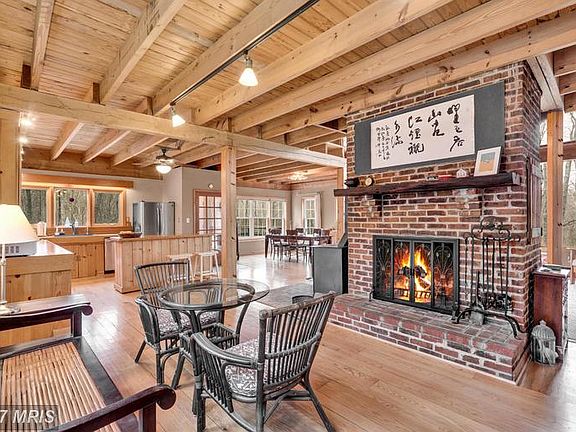 4th image of 8152 Summerfield Hills Dr