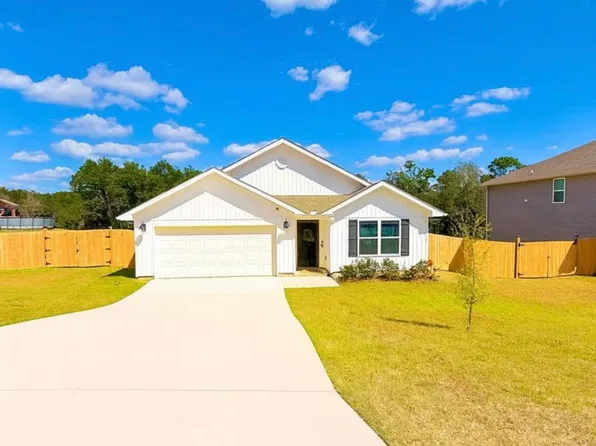111 Brendas Way, Crestview, FL