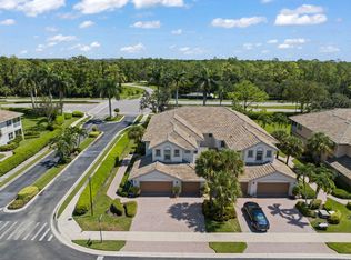 6840 Ascot Dr #102, Naples, FL 34113
