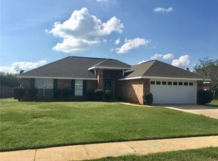 3010 Plantation Dr W, Mobile, AL 36695