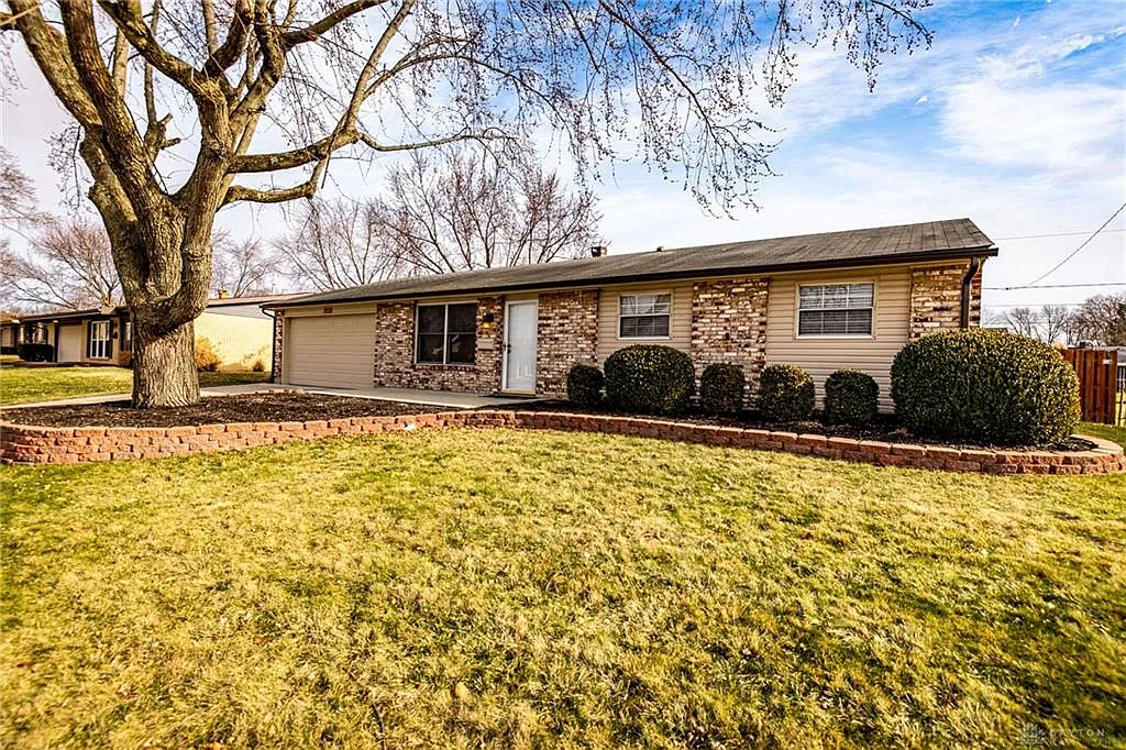 327 Westerly Hills Dr photo 1