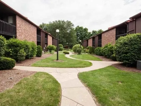 Quail Hollow Apartments, 7453 Quail Hollow St NW #Ec761c0b8, Massillon, OH 44646
