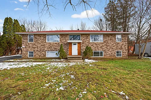 211 Buffington Rd #4 Photo 1