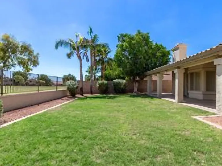 6373 W Irma Ln — Photo 22