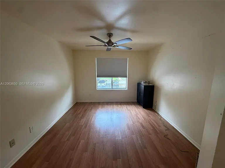 1012 Coral Club Dr #1012 — Photo 14